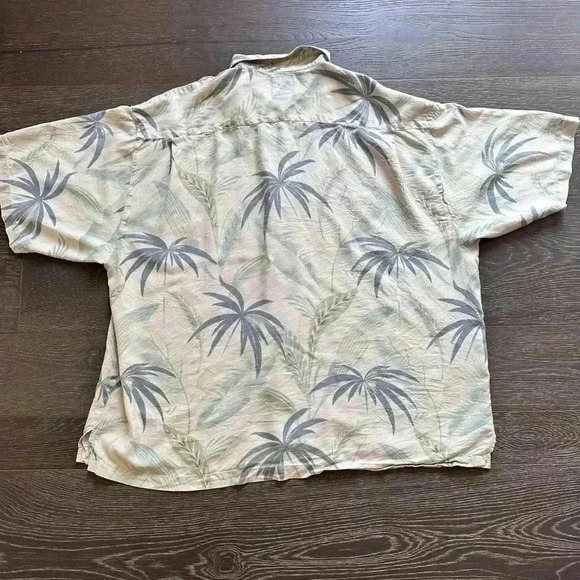 Vintage Tommy Bahama Palm Trees Hawaiian 100% Silk Shirt Size 2XL - Picture 7 of 7